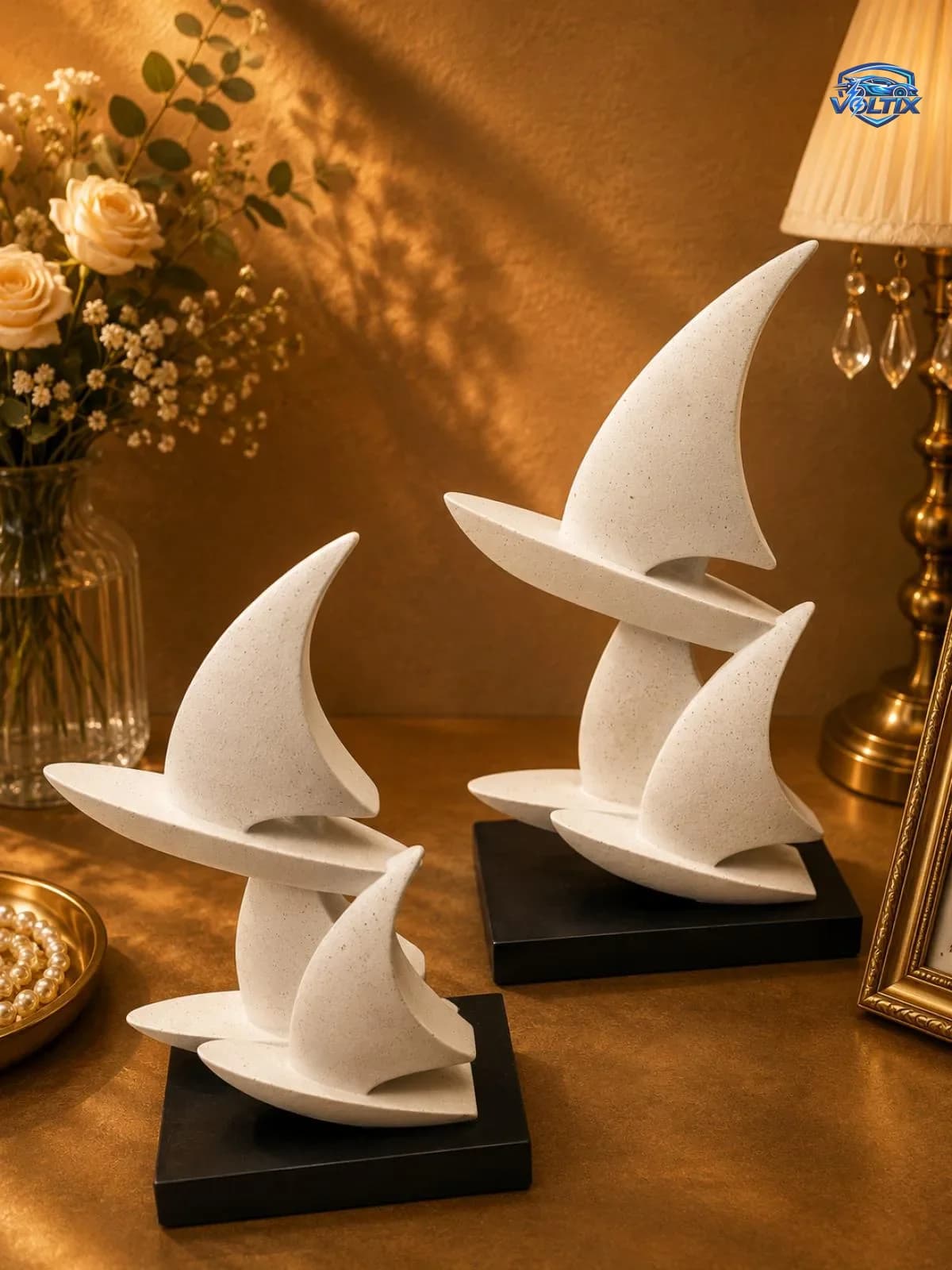 طقم مجسمات مراكب شراعية فاخرة باللون الأبيض ⛵✨ 2